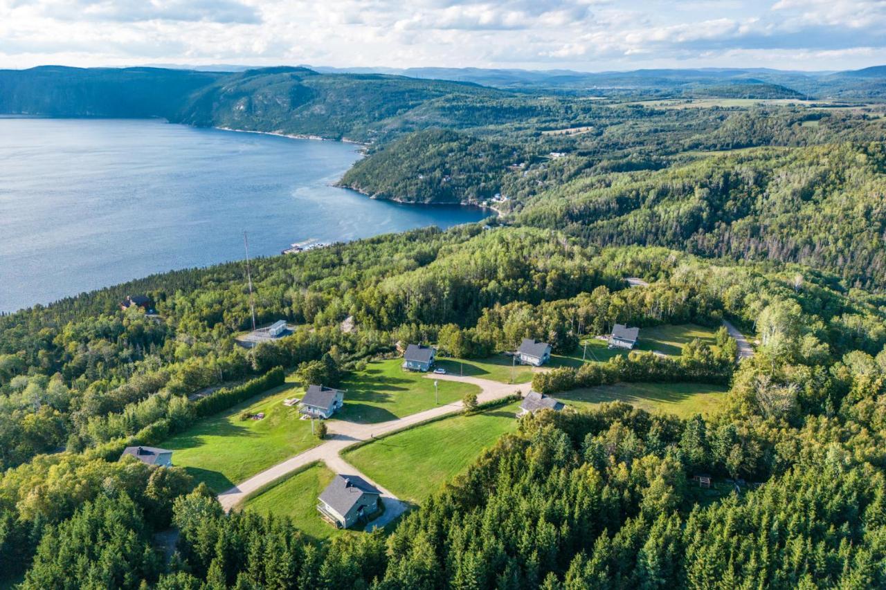 Montfjord - Chalets, Spa Et Vue - Chantafjord #2 Sacre-Coeur Экстерьер фото