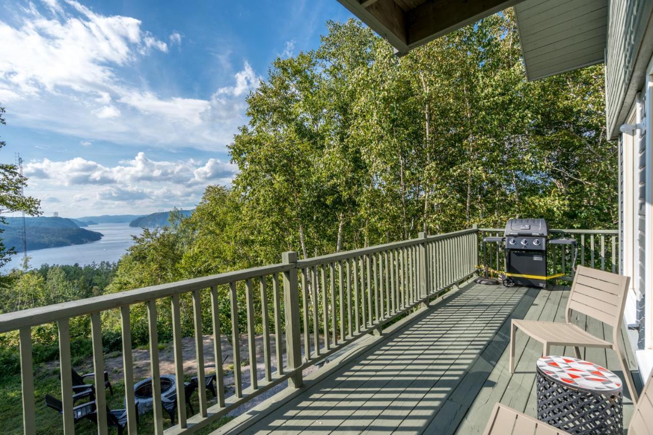 Montfjord - Chalets, Spa Et Vue - Chantafjord #2 Sacre-Coeur Экстерьер фото